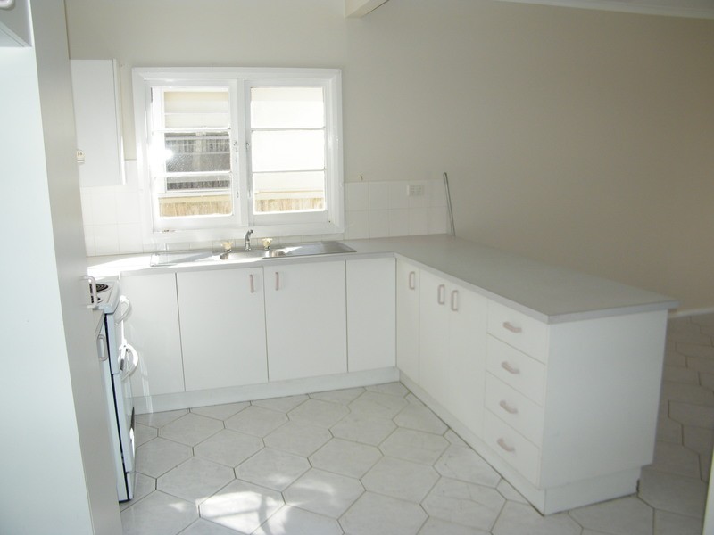 80 The Lakes Way, Forster NSW 2428