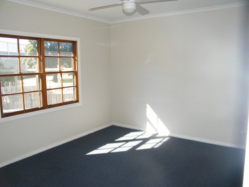 80 The Lakes Way, Forster NSW 2428