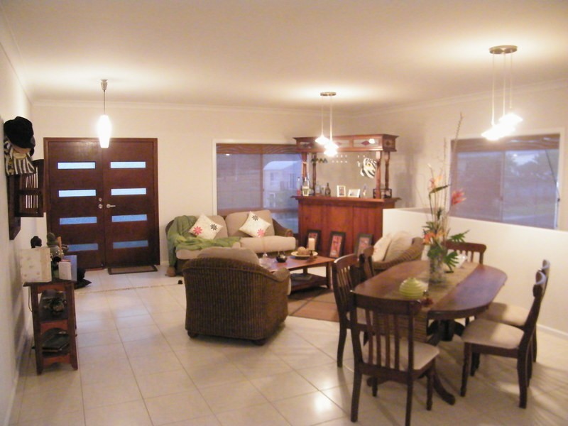 32 Emerald Drive, Diamond Beach NSW 2430