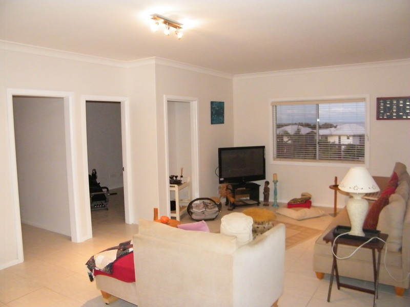 32 Emerald Drive, Diamond Beach NSW 2430