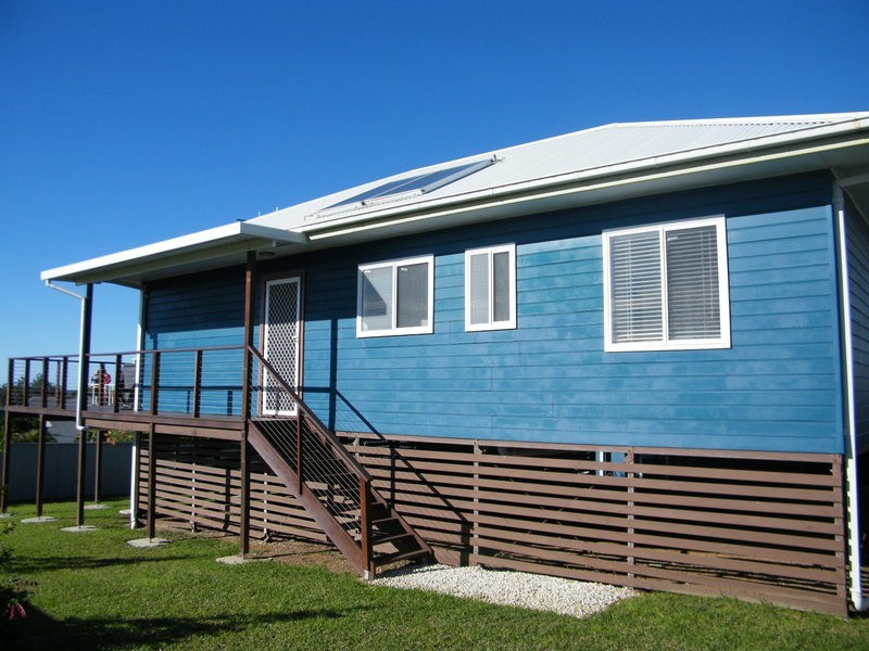 32 Emerald Drive, Diamond Beach NSW 2430
