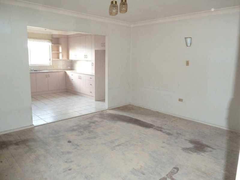 27 Strand Street, Forster NSW 2428