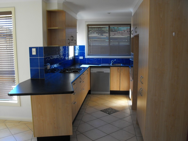 2/3 Inaja  Place, Forster NSW 2428