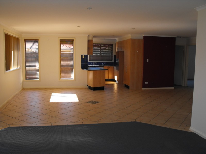 2/3 Inaja  Place, Forster NSW 2428