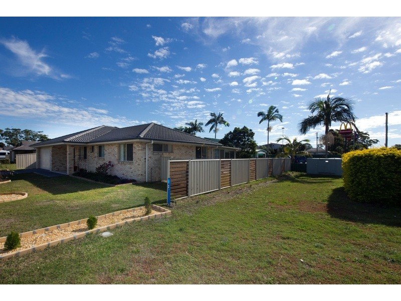 1 Fig Tree Court, Forster NSW 2428