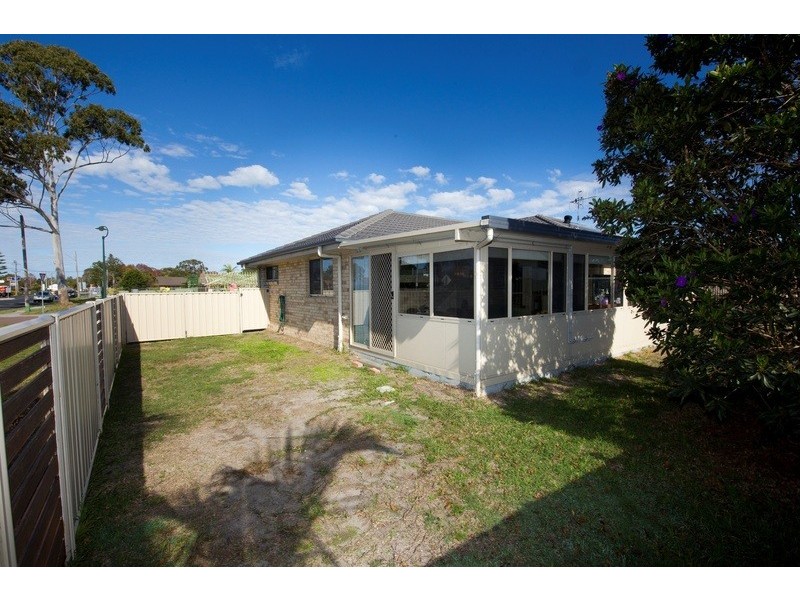1 Fig Tree Court, Forster NSW 2428