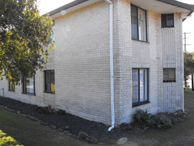 2/43 Helen Street, Forster NSW 2428