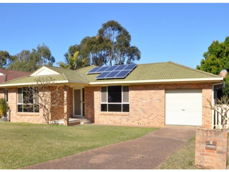 5 Bangalow Place, Forster NSW 2428