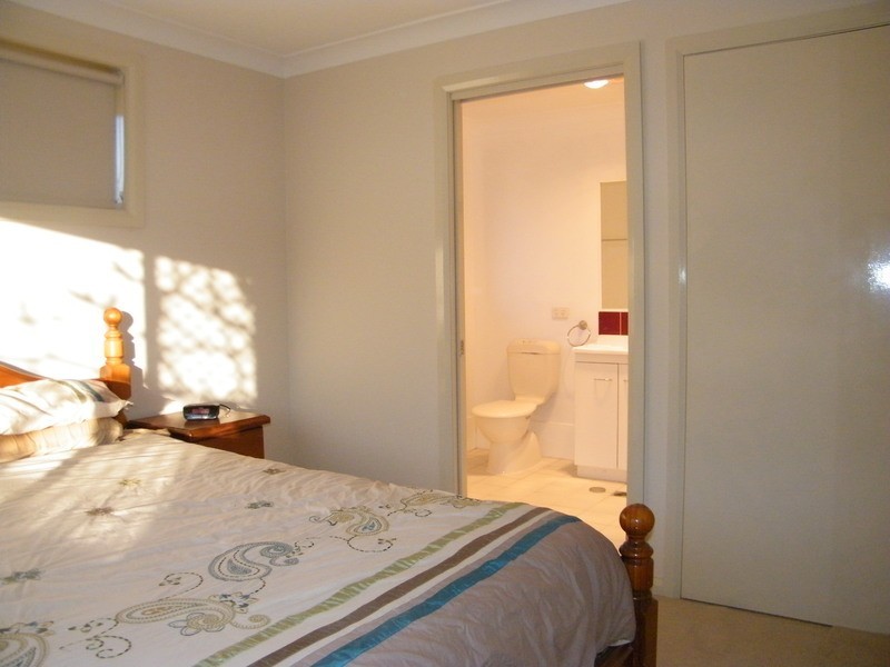 5 Bangalow Place, Forster NSW 2428