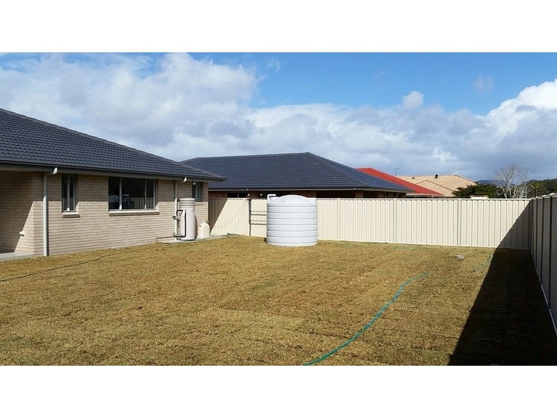 67 Grandis Drive, Tuncurry NSW 2428