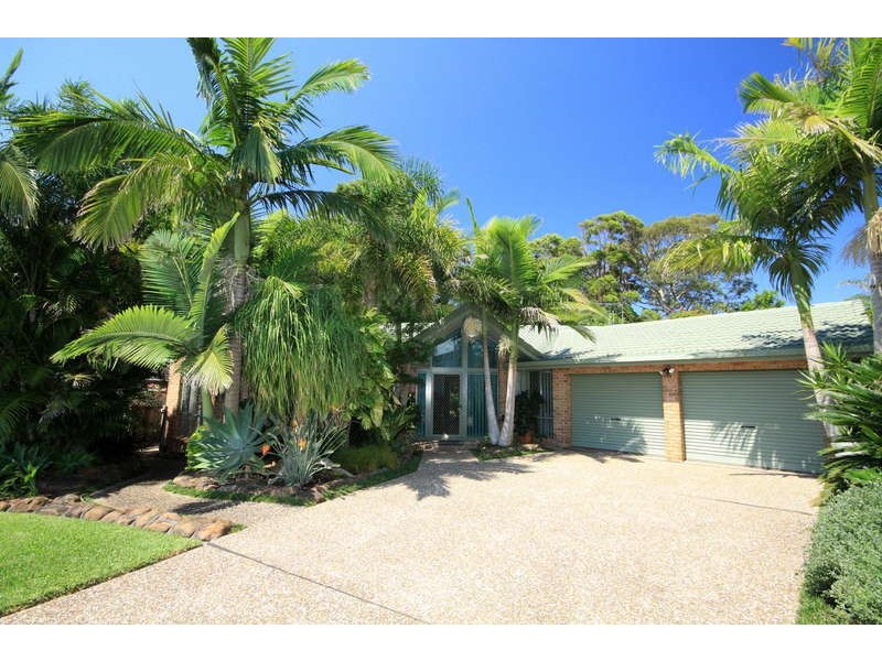 7 Raffia Place, Forster NSW 2428