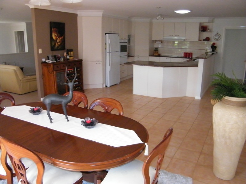 7 Lisa Place, Forster NSW 2428