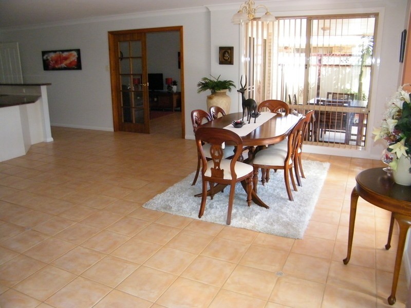 7 Lisa Place, Forster NSW 2428