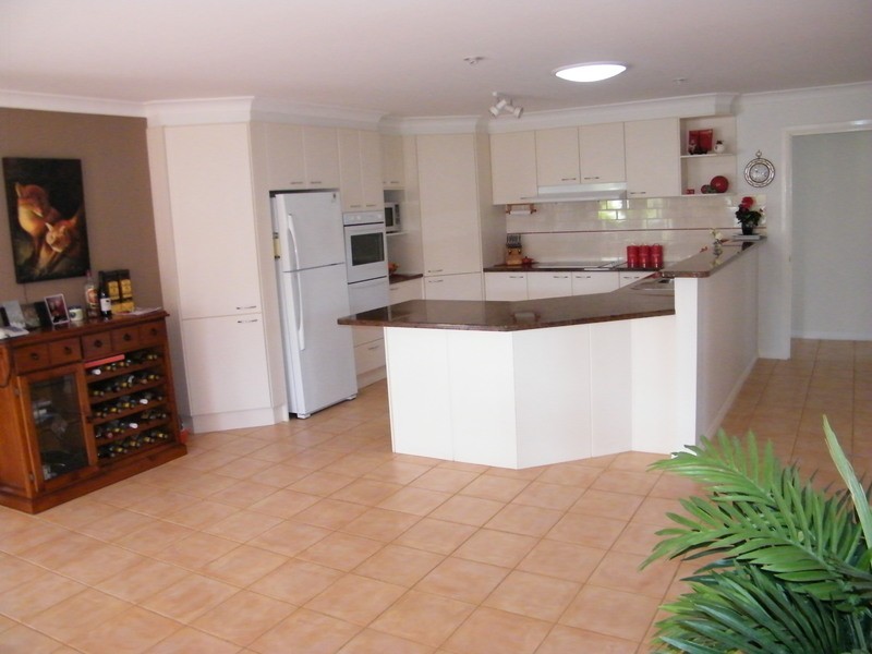 7 Lisa Place, Forster NSW 2428