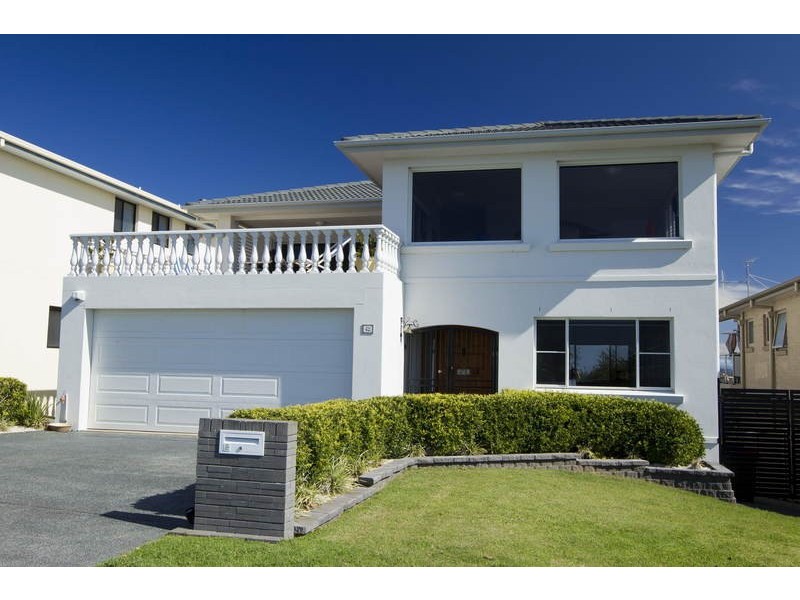 42 Bennetts Head Road, Forster NSW 2428