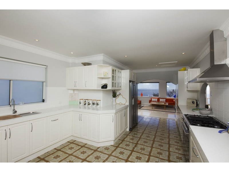 42 Bennetts Head Road, Forster NSW 2428