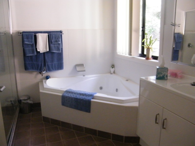 38 Pipers Bay Drive, Forster NSW 2428