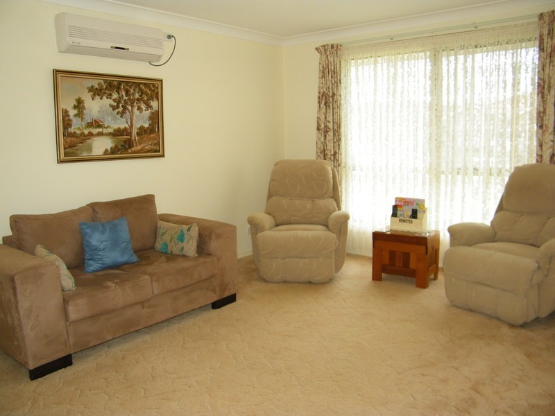 19 Eyre Crescent, Forster NSW 2428