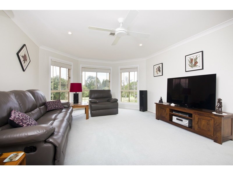 4 Figtree Drive, Diamond Beach NSW 2430