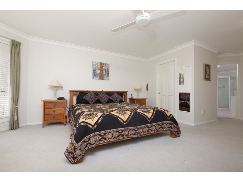 4 Figtree Drive, Diamond Beach NSW 2430