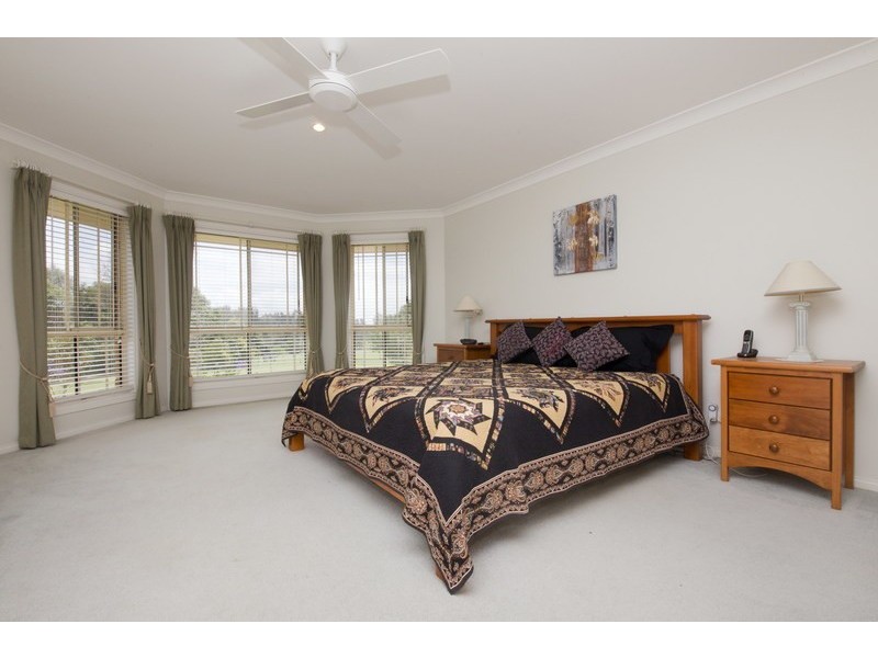 4 Figtree Drive, Diamond Beach NSW 2430