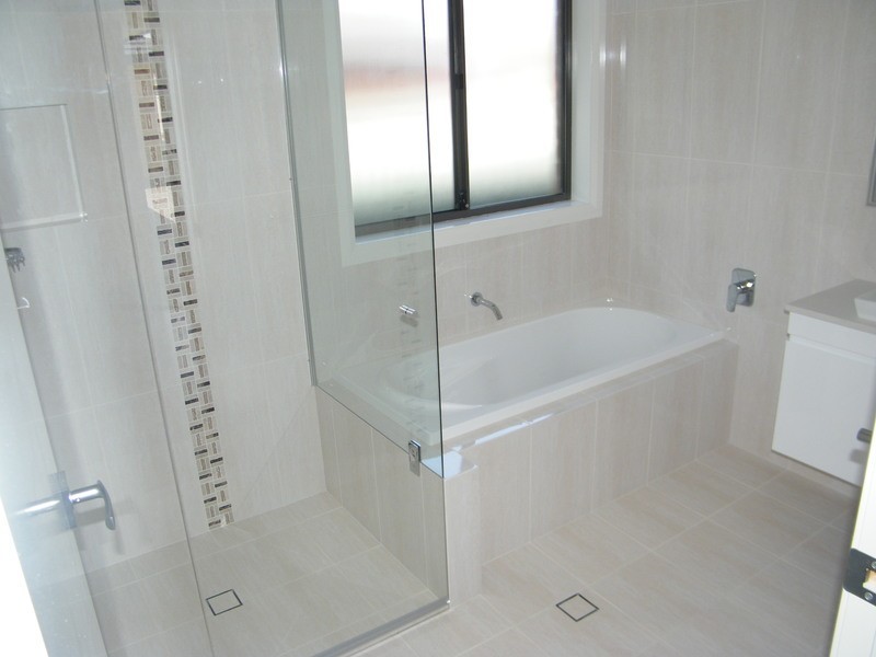 2/32 Amanda Crescent, Forster NSW 2428