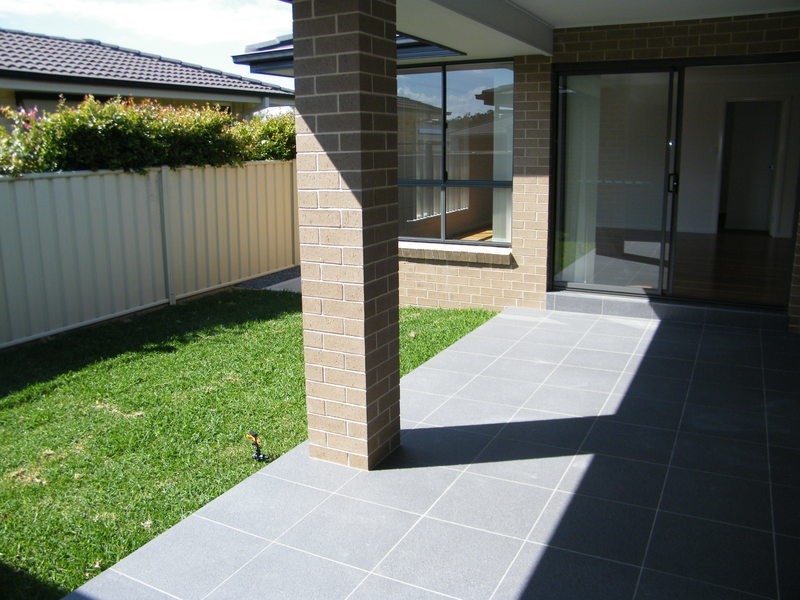 2/32 Amanda Crescent, Forster NSW 2428