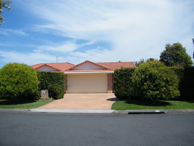 3 Smiths Close, Forster NSW 2428