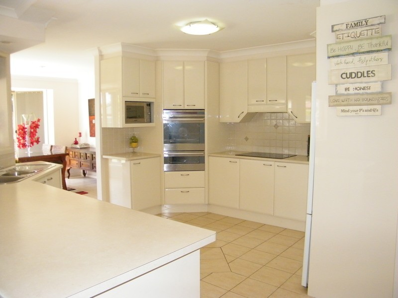 3 Smiths Close, Forster NSW 2428