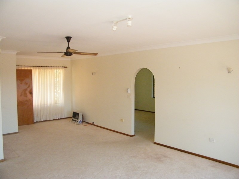 39 Boundary Street, Forster NSW 2428