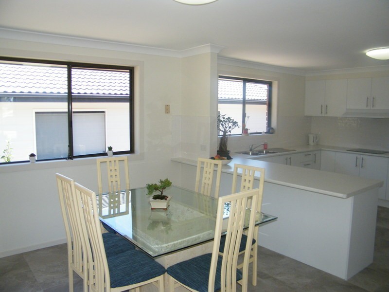 403 The Lakes Way, Tuncurry NSW 2428