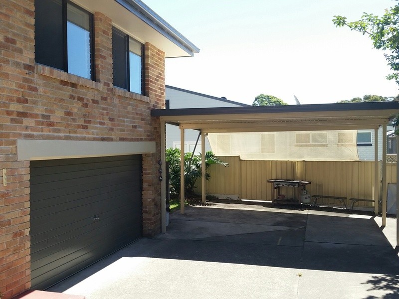 403 The Lakes Way, Tuncurry NSW 2428