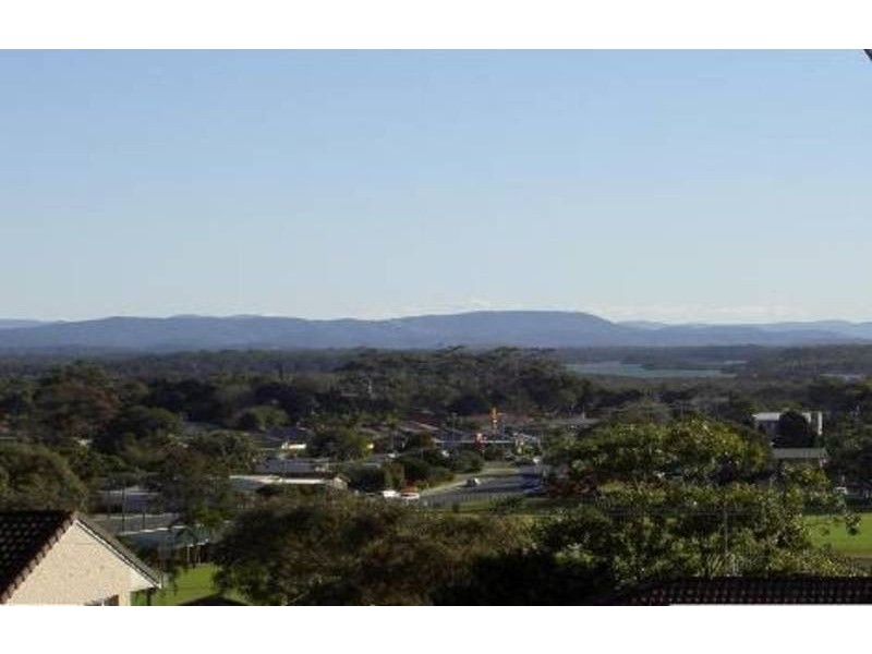 44 Divide Street, Forster NSW 2428