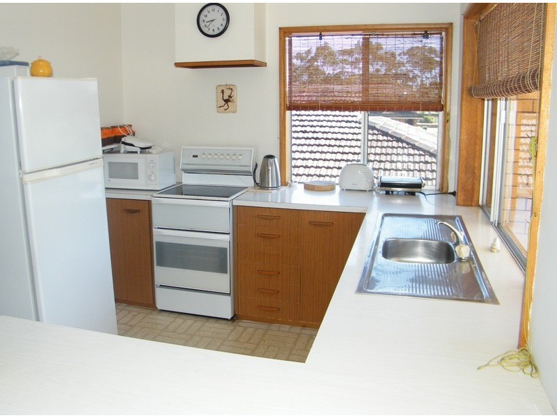 4 Cape Street, Tuncurry NSW 2428
