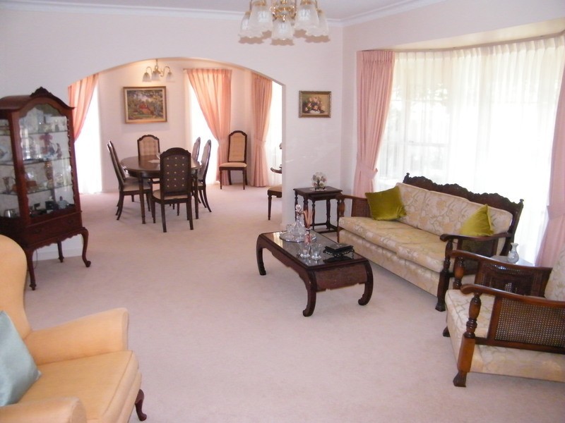 15 Friendship Key, Forster NSW 2428