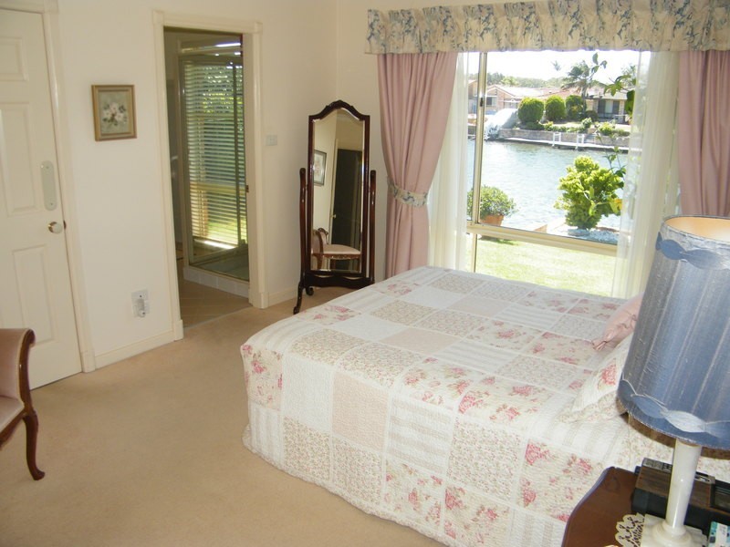 15 Friendship Key, Forster NSW 2428