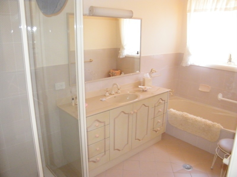 15 Friendship Key, Forster NSW 2428