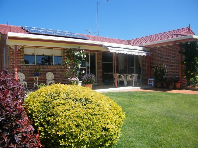 15 Friendship Key, Forster NSW 2428