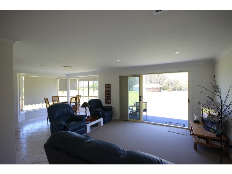 6 Riverview Place, Darawank NSW 2428