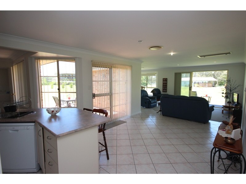 6 Riverview Place, Darawank NSW 2428