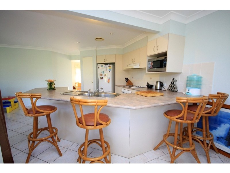 6 Riverview Place, Darawank NSW 2428