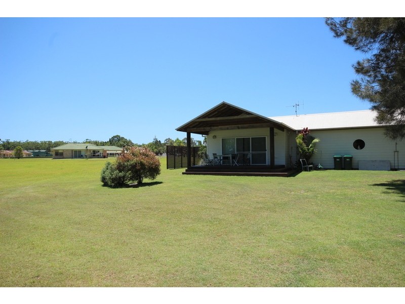 6 Riverview Place, Darawank NSW 2428