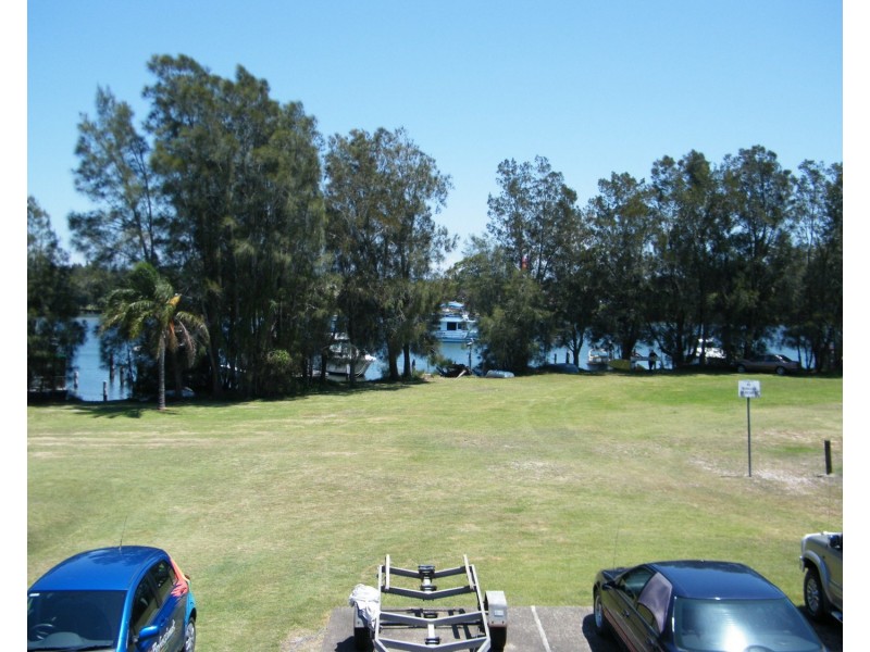 8/7 Baird Street, Tuncurry NSW 2428