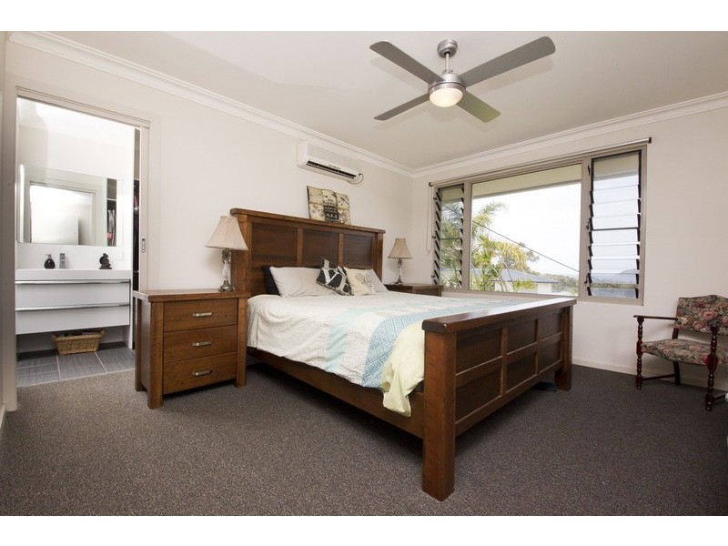 2 Margot Crescent, Forster NSW 2428