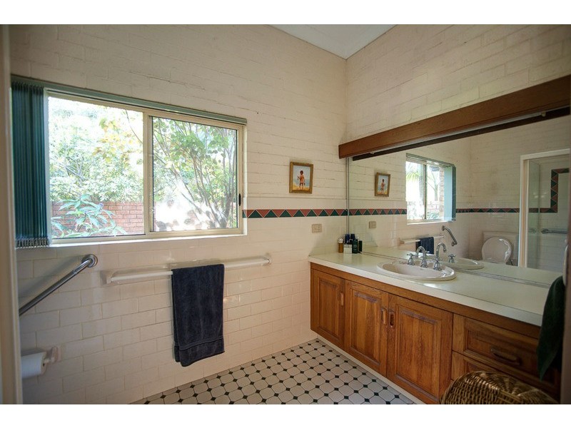 27  Tulloch Road, Tuncurry NSW 2428