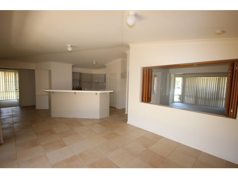 9 Nakara Court, Forster NSW 2428