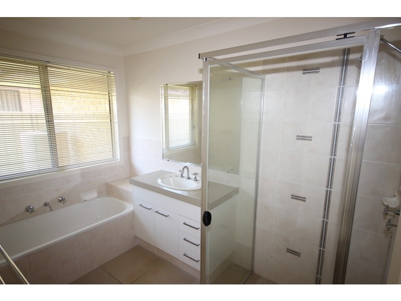 9 Nakara Court, Forster NSW 2428