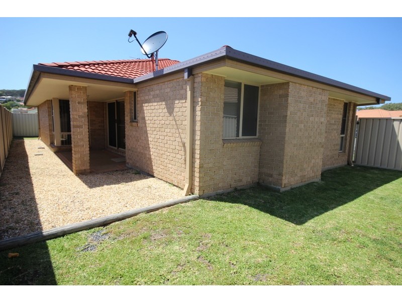 9 Nakara Court, Forster NSW 2428