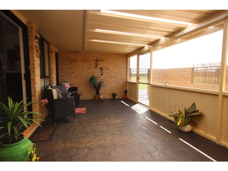 24 Wamara Crescent, Forster NSW 2428