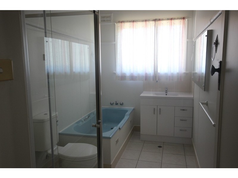42 The Lakes Way, Forster NSW 2428